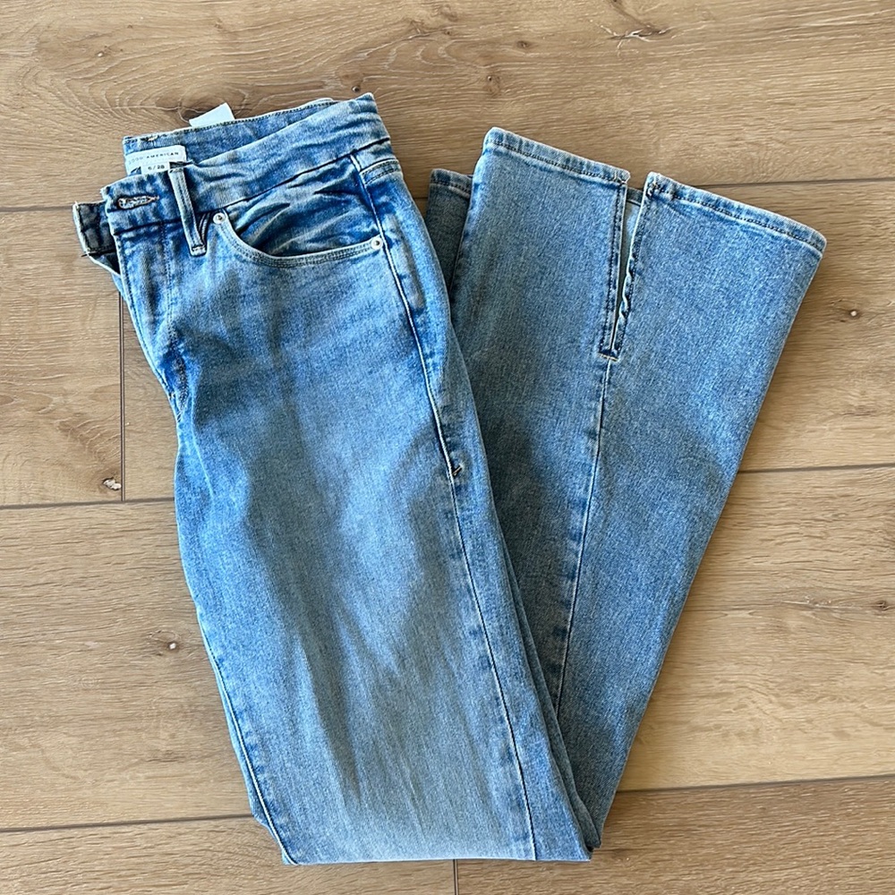 NWT Good American Good Legs Flare Jeans